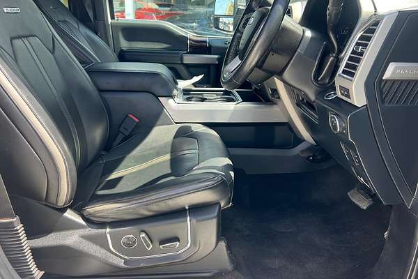 2017 Ford F350 Platinum 4X4