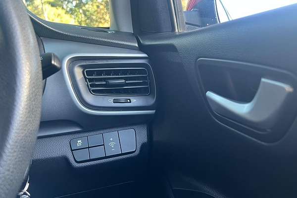 2022 Kia Stonic S YB
