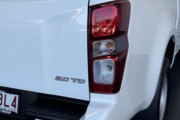 2021 Isuzu D-MAX SX High Ride Rear Wheel Drive
