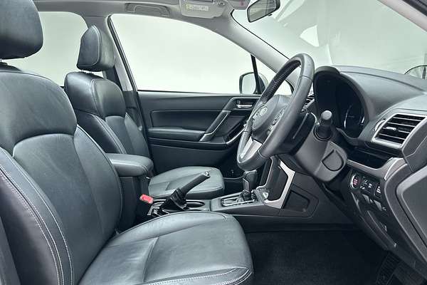 2016 Subaru Forester 2.5i-S S4