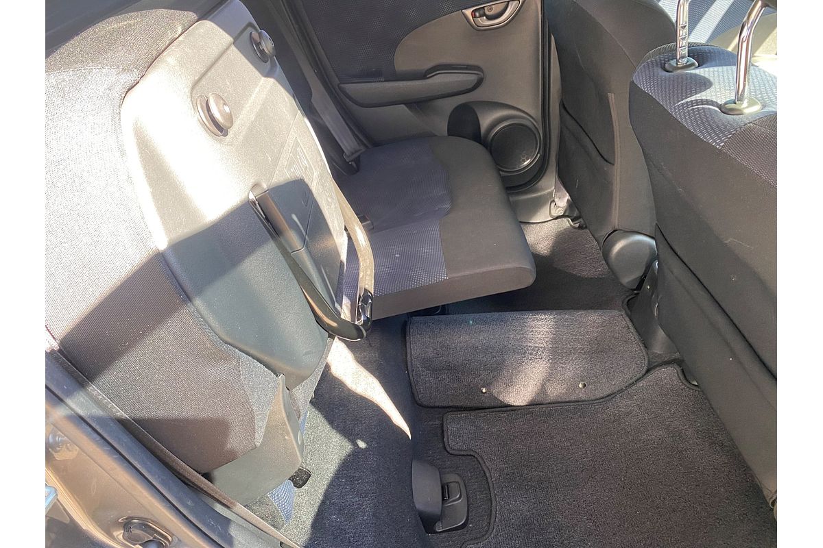 2013 Honda Jazz Vibe GE