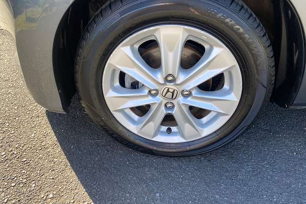 2013 Honda Jazz Vibe GE