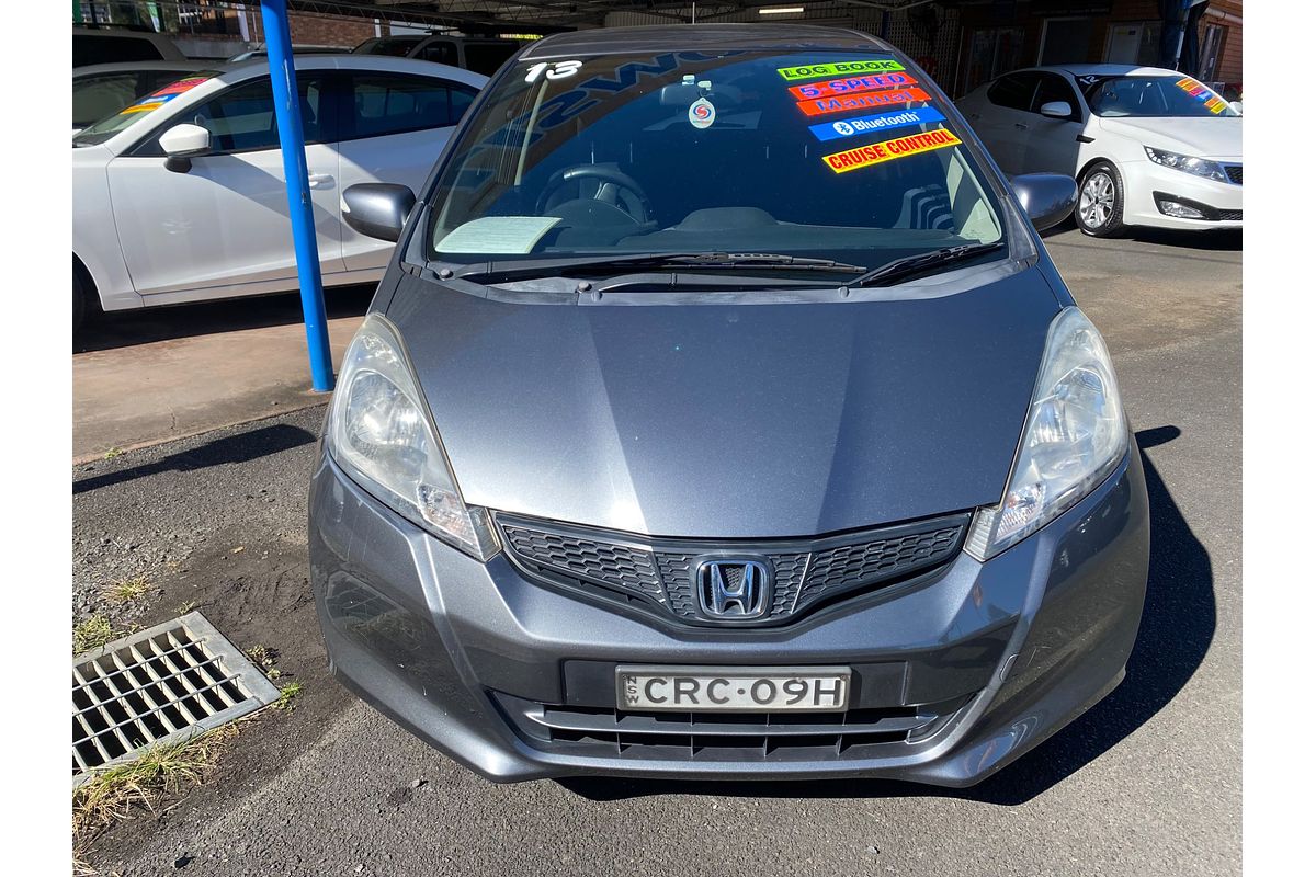 2013 Honda Jazz Vibe GE