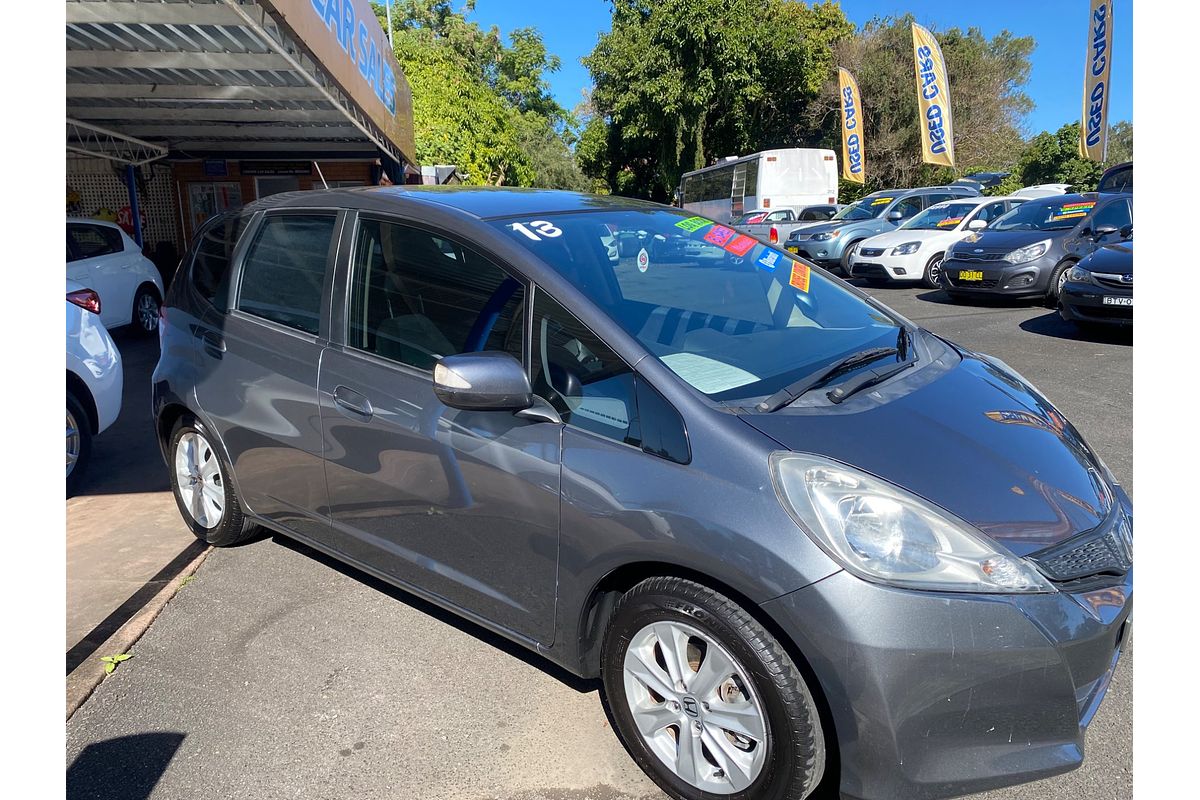 2013 Honda Jazz Vibe GE