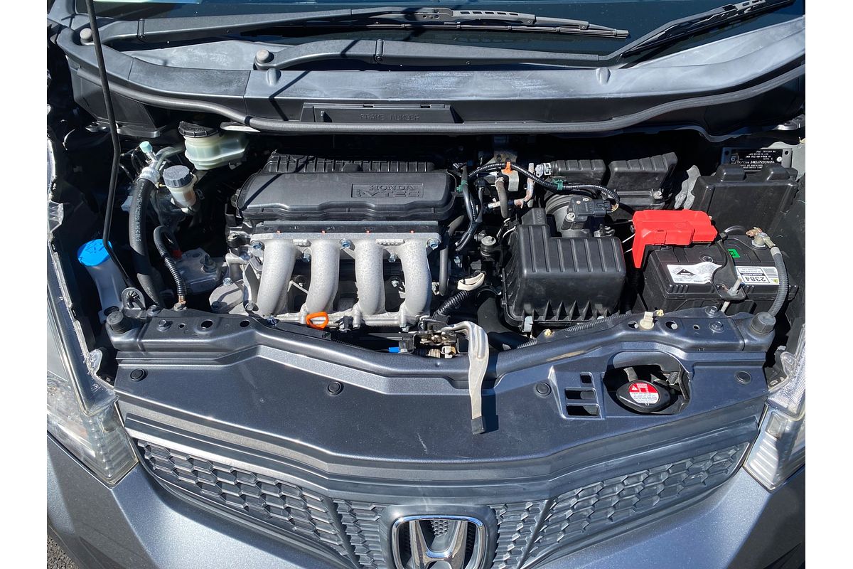 2013 Honda Jazz Vibe GE