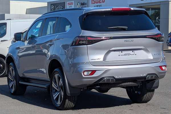 2025 Isuzu MU-X LS-T