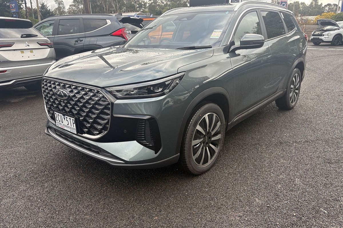 2025 Chery Tiggo 8 Super Hybrid Ultimate T31