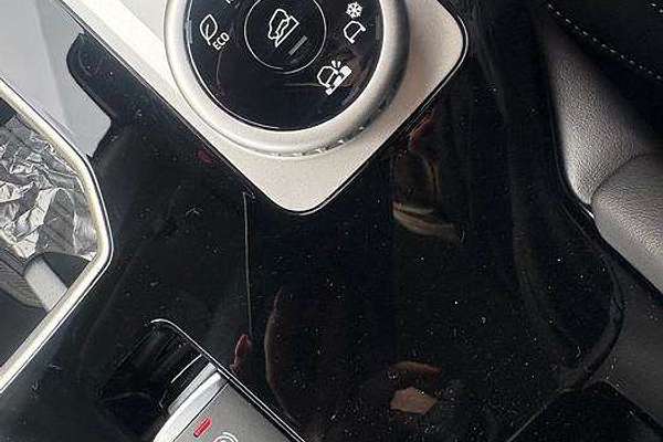 2025 Mitsubishi Outlander Aspire ZM