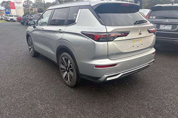 2025 Mitsubishi Outlander Aspire ZM