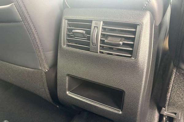 2025 Mitsubishi Outlander Aspire ZM