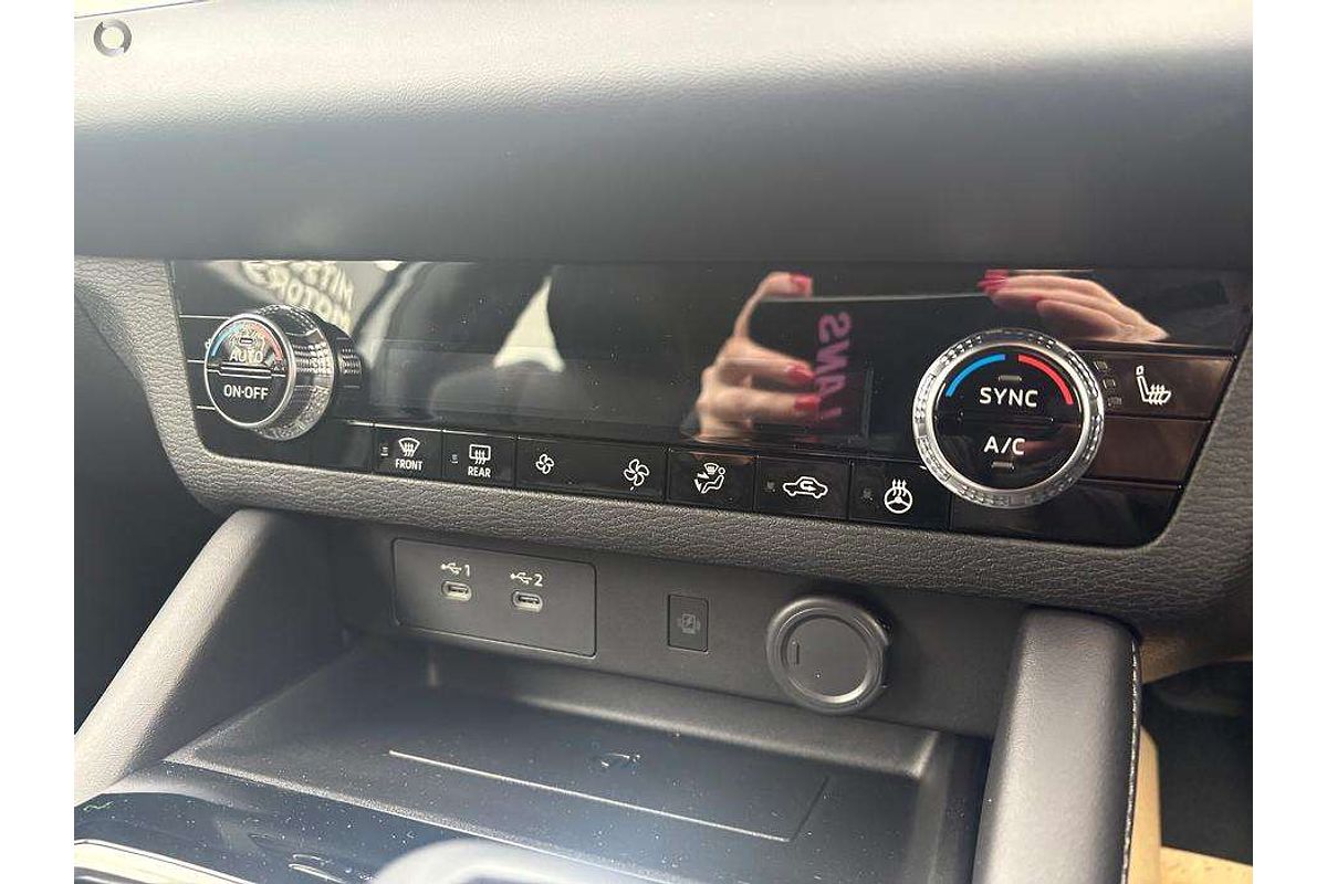 2025 Mitsubishi Outlander Aspire ZM