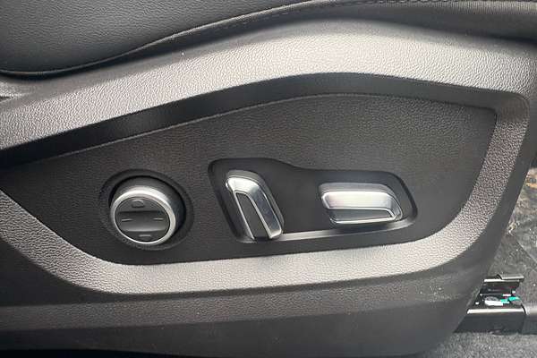 2025 Chery Tiggo 8 Super Hybrid Ultimate T31