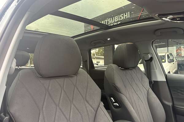 2025 Chery Tiggo 8 Super Hybrid Ultimate T31