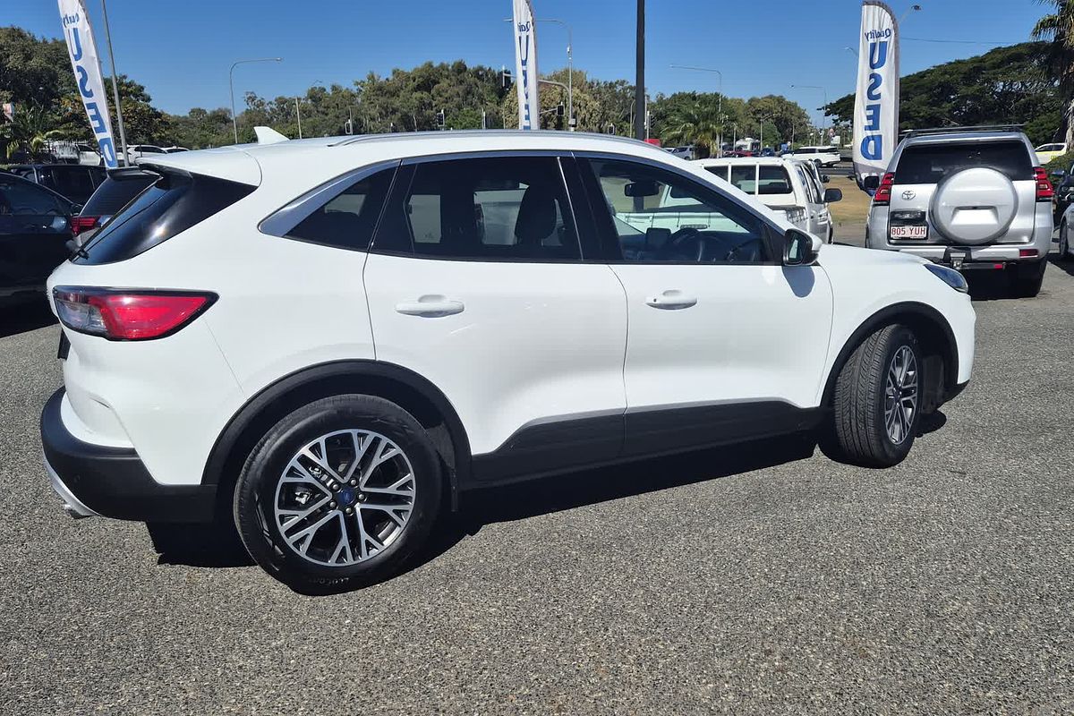 2023 Ford Escape ZH