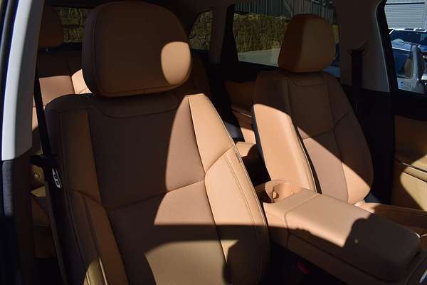 2025 Leapmotor C10 Design B11