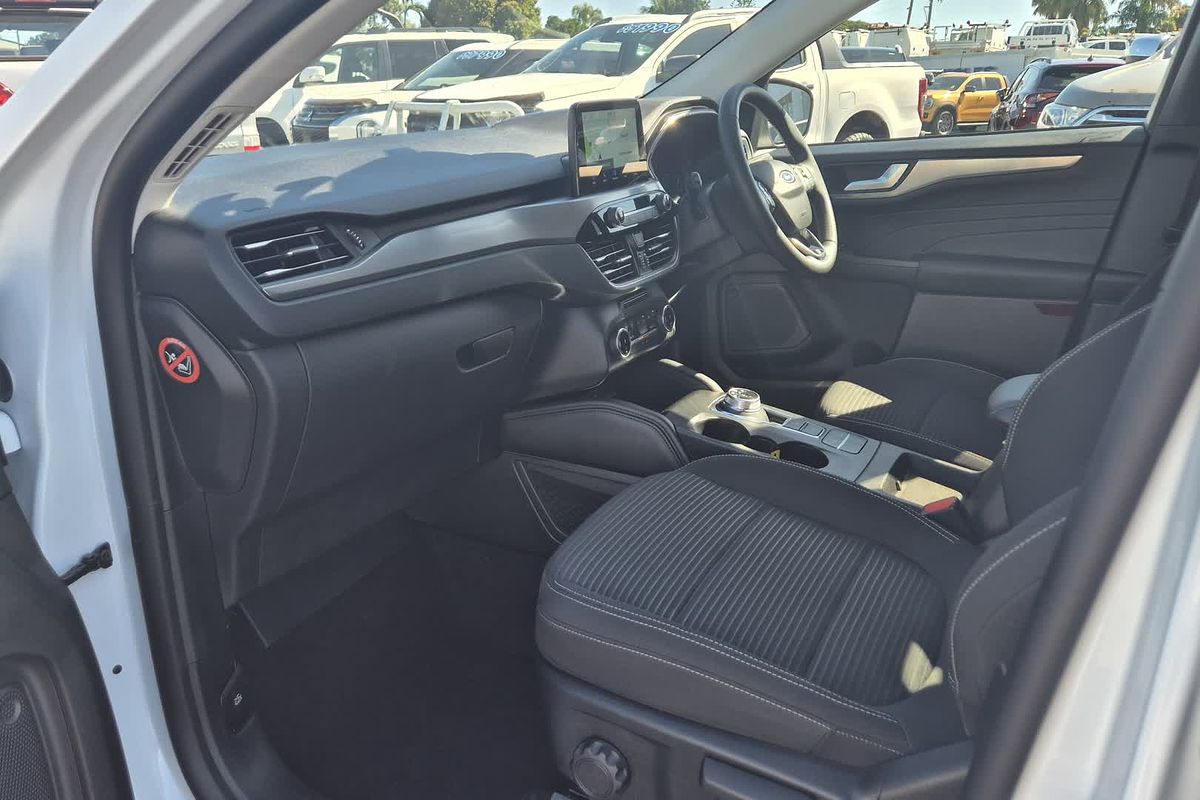 2023 Ford Escape ZH