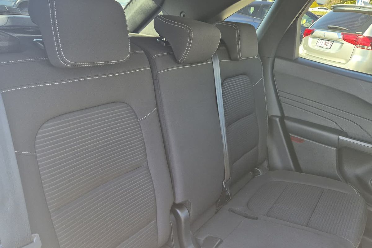 2023 Ford Escape ZH