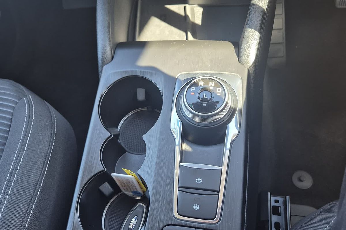 2023 Ford Escape ZH