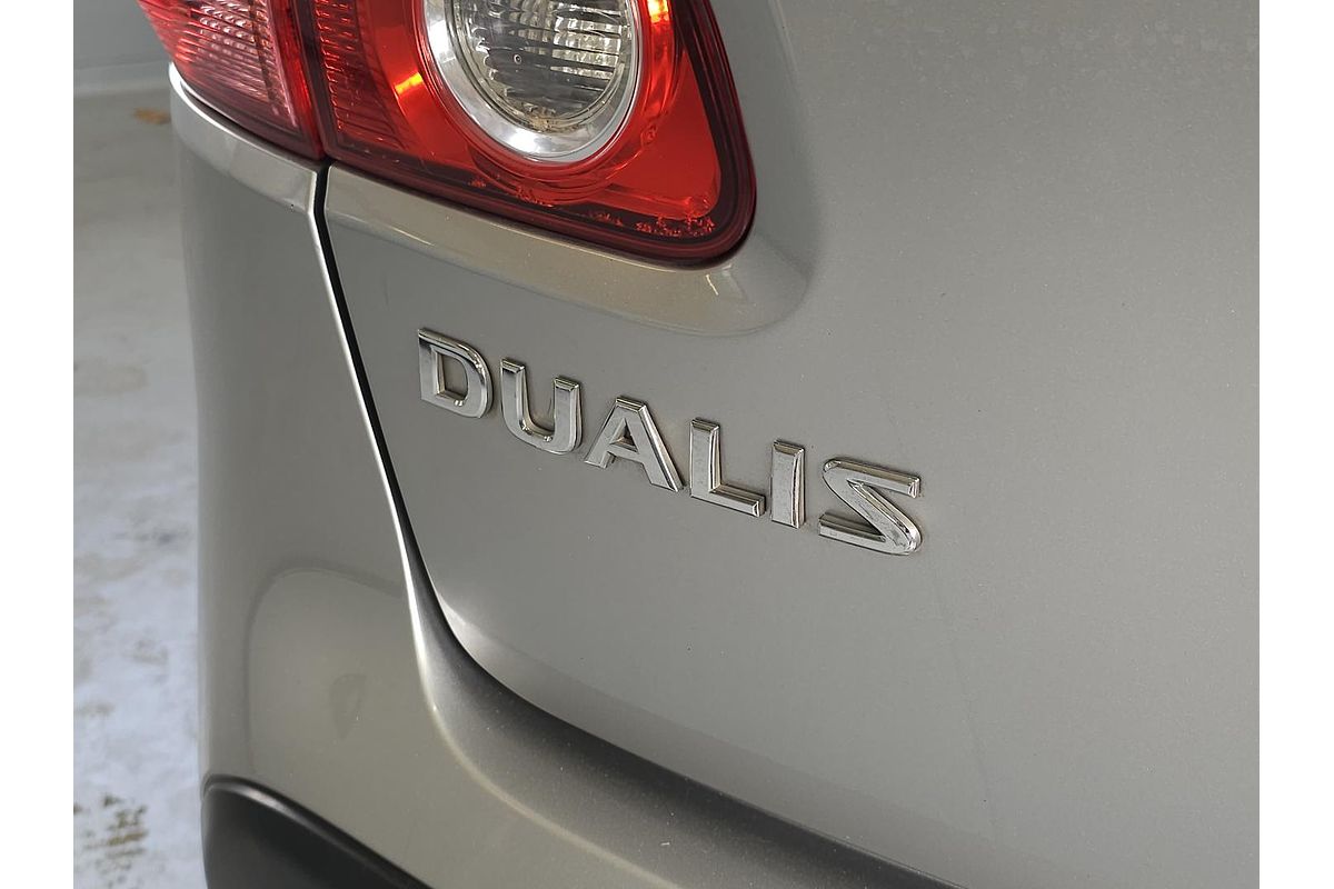 2010 Nissan Dualis ST J10