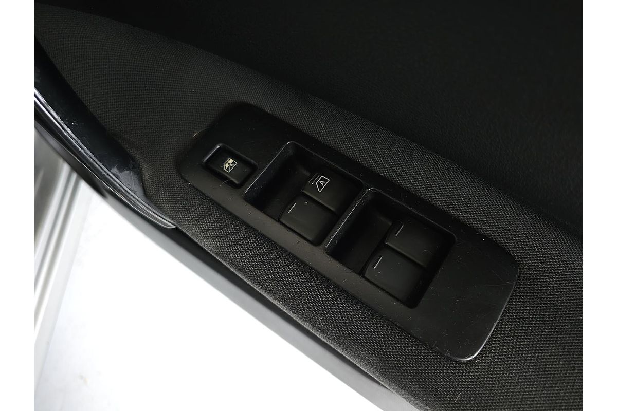 2010 Nissan Dualis ST J10