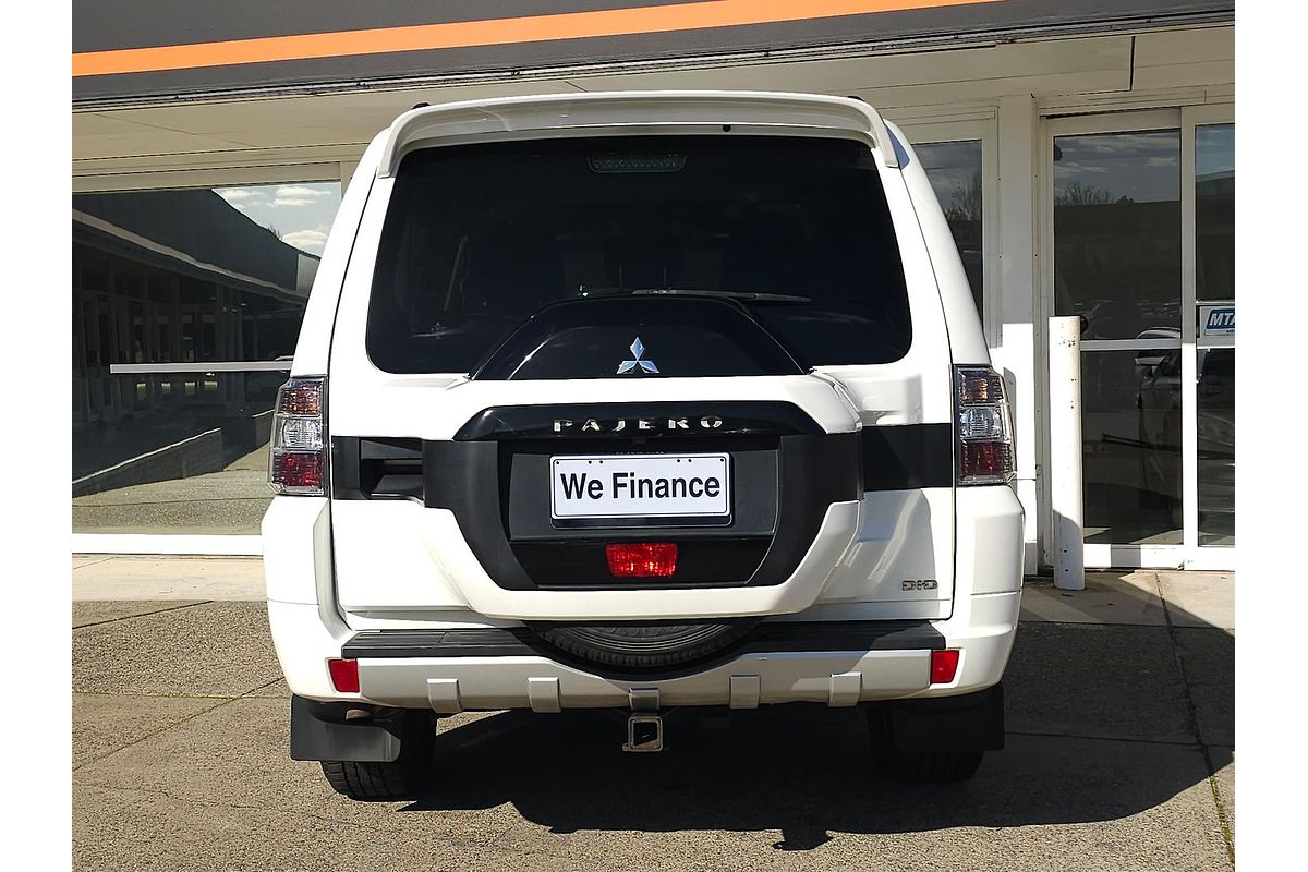 2018 Mitsubishi Pajero GLX NX