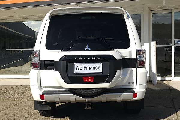 2018 Mitsubishi Pajero GLX NX