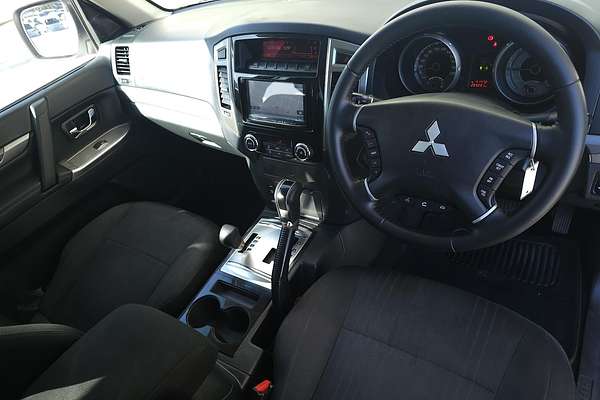 2018 Mitsubishi Pajero GLX NX