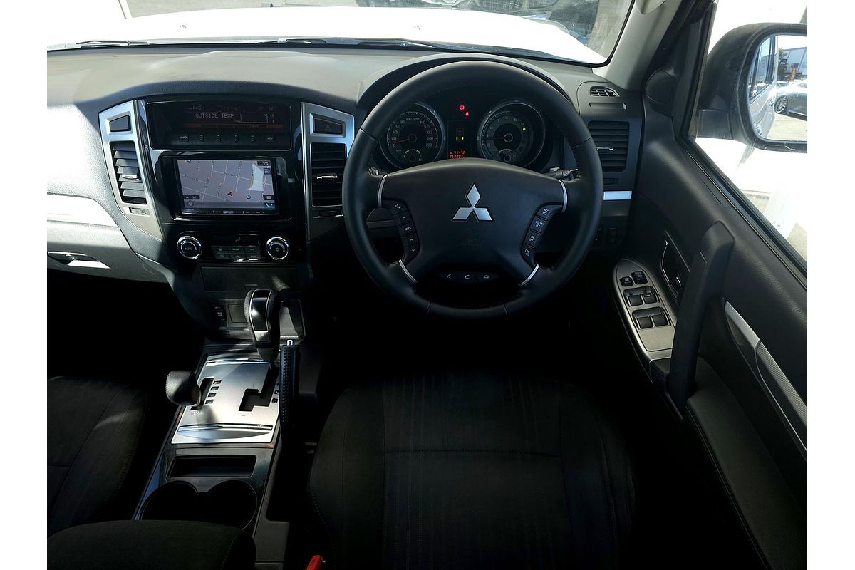 2018 Mitsubishi Pajero GLX NX