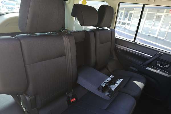 2018 Mitsubishi Pajero GLX NX