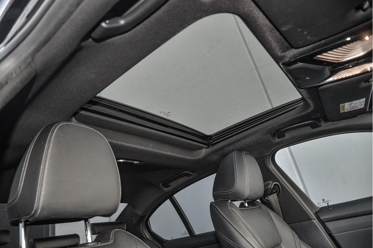 2020 BMW 3 Series 320i M Sport G20