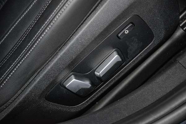 2020 BMW 3 Series 320i M Sport G20