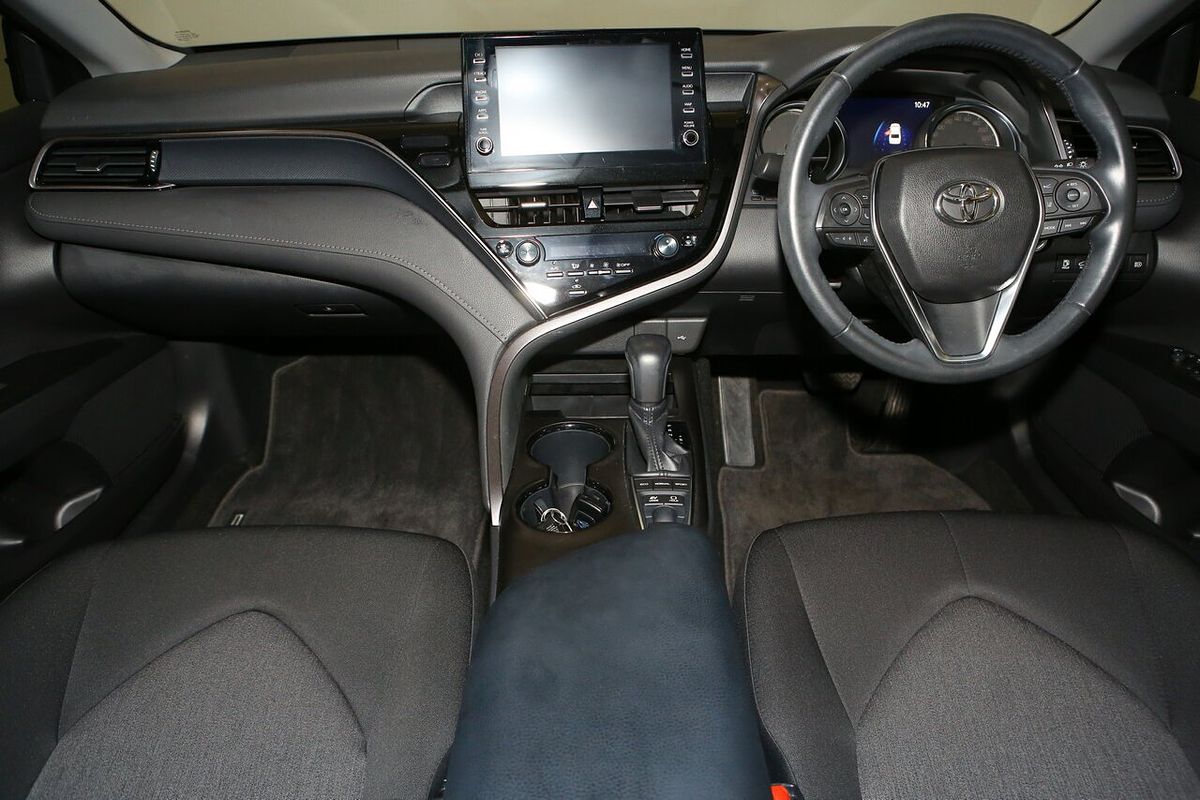 2022 Toyota Camry Ascent Sport AXVH70R