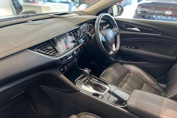 2018 Holden Calais V ZB