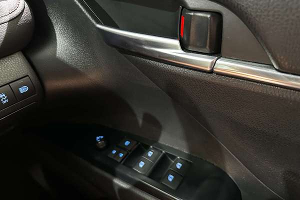 2018 Toyota Camry Ascent Sport ASV70R