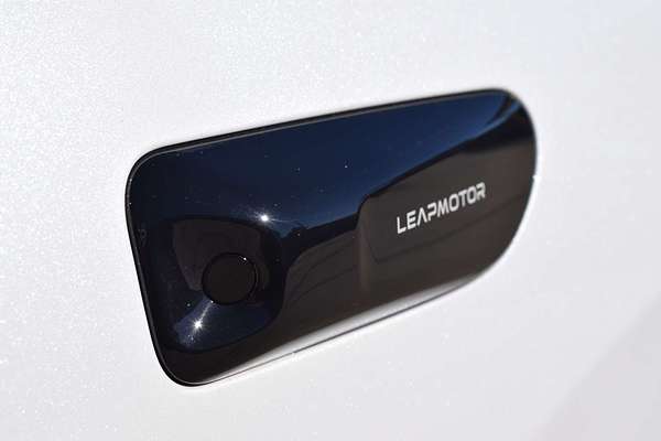 2025 Leapmotor C10 Design B11