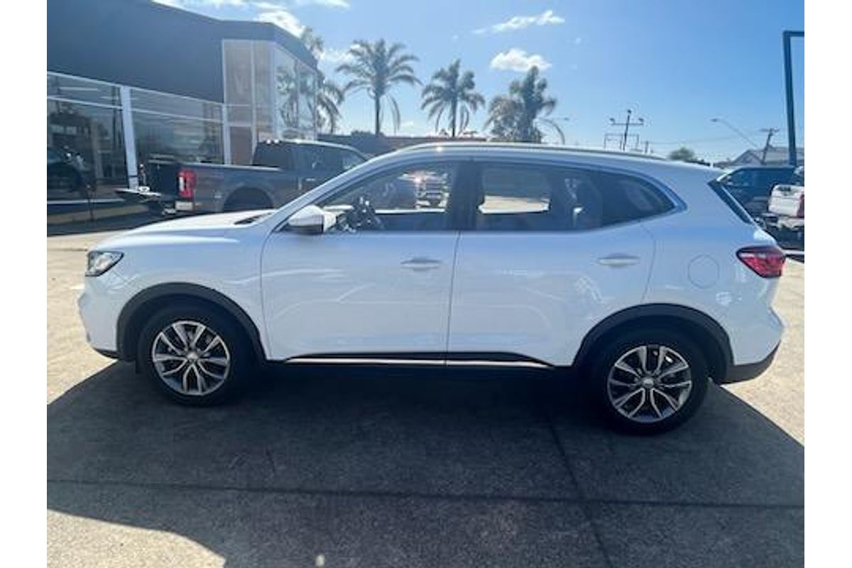 2022 MG HS Vibe SAS23