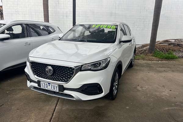 2022 MG HS Vibe SAS23