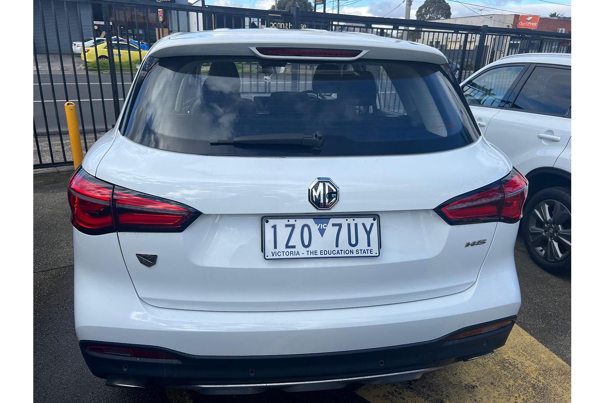 2022 MG HS Vibe SAS23