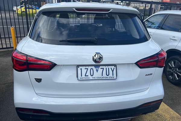 2022 MG HS Vibe SAS23