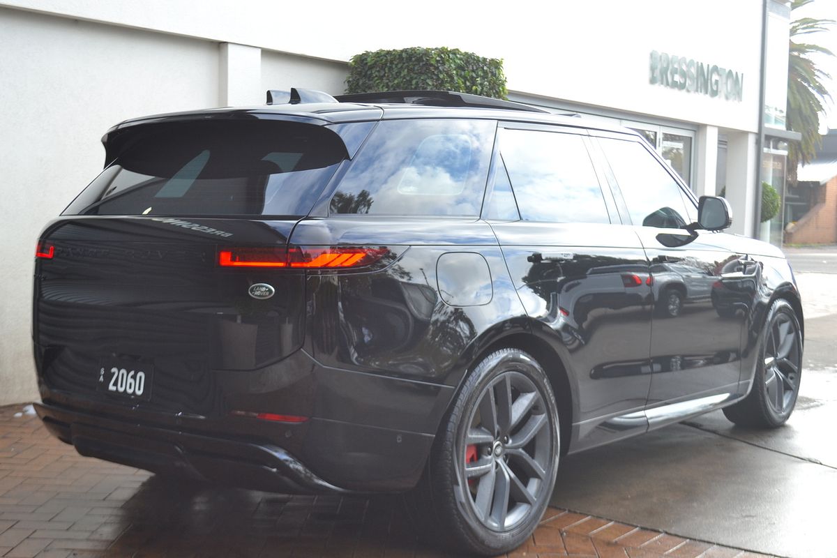 2023 Land Rover Range Rover Sport D300 Dynamic SE L461
