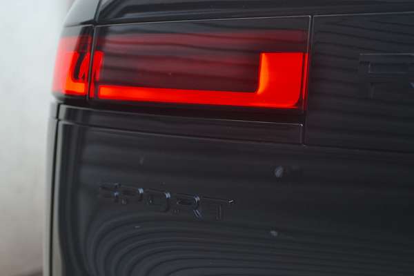 2023 Land Rover Range Rover Sport D300 Dynamic SE L461