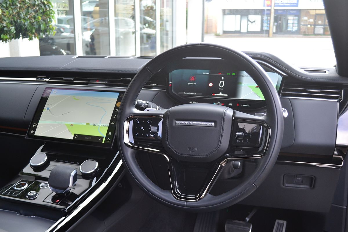 2023 Land Rover Range Rover Sport D300 Dynamic SE L461