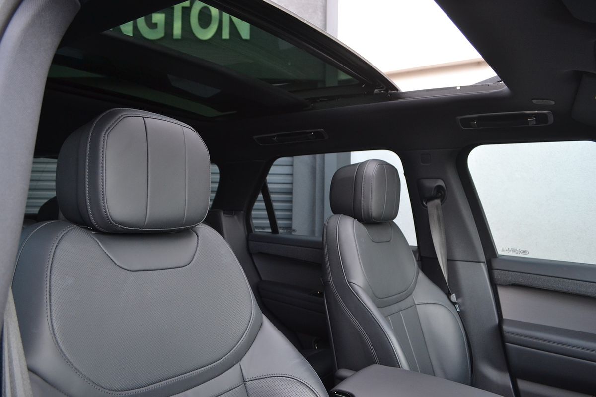 2023 Land Rover Range Rover Sport D300 Dynamic SE L461