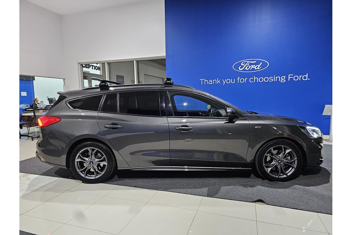 2019 Ford Focus ST-Line SA