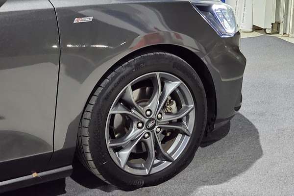 2019 Ford Focus ST-Line SA