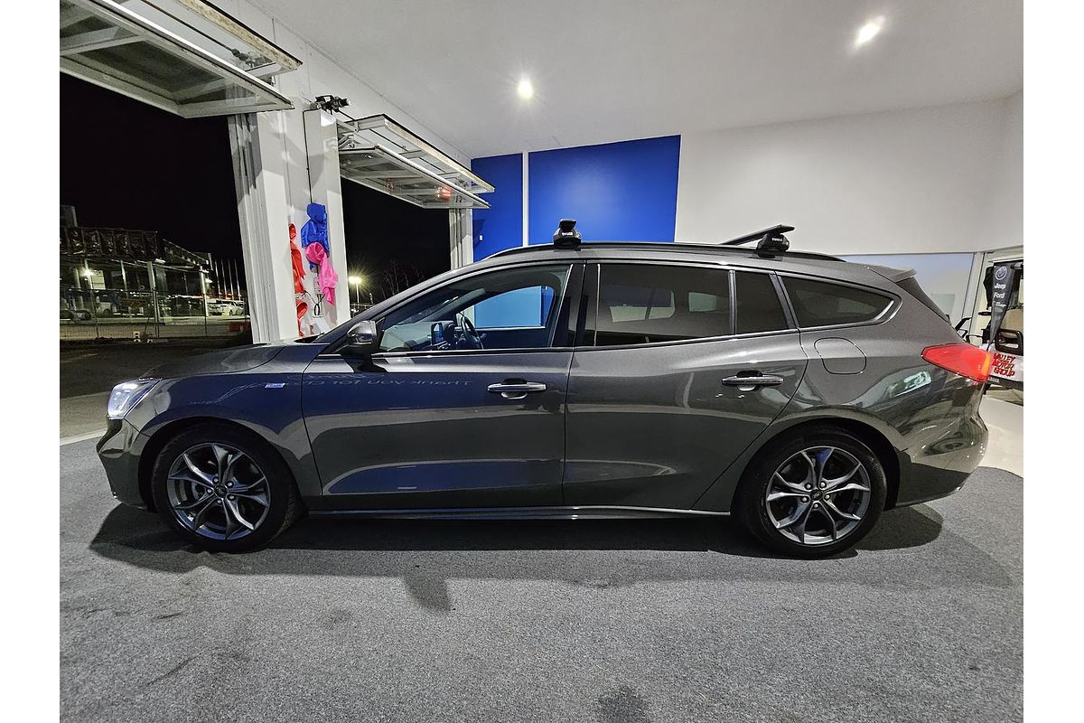 2019 Ford Focus ST-Line SA