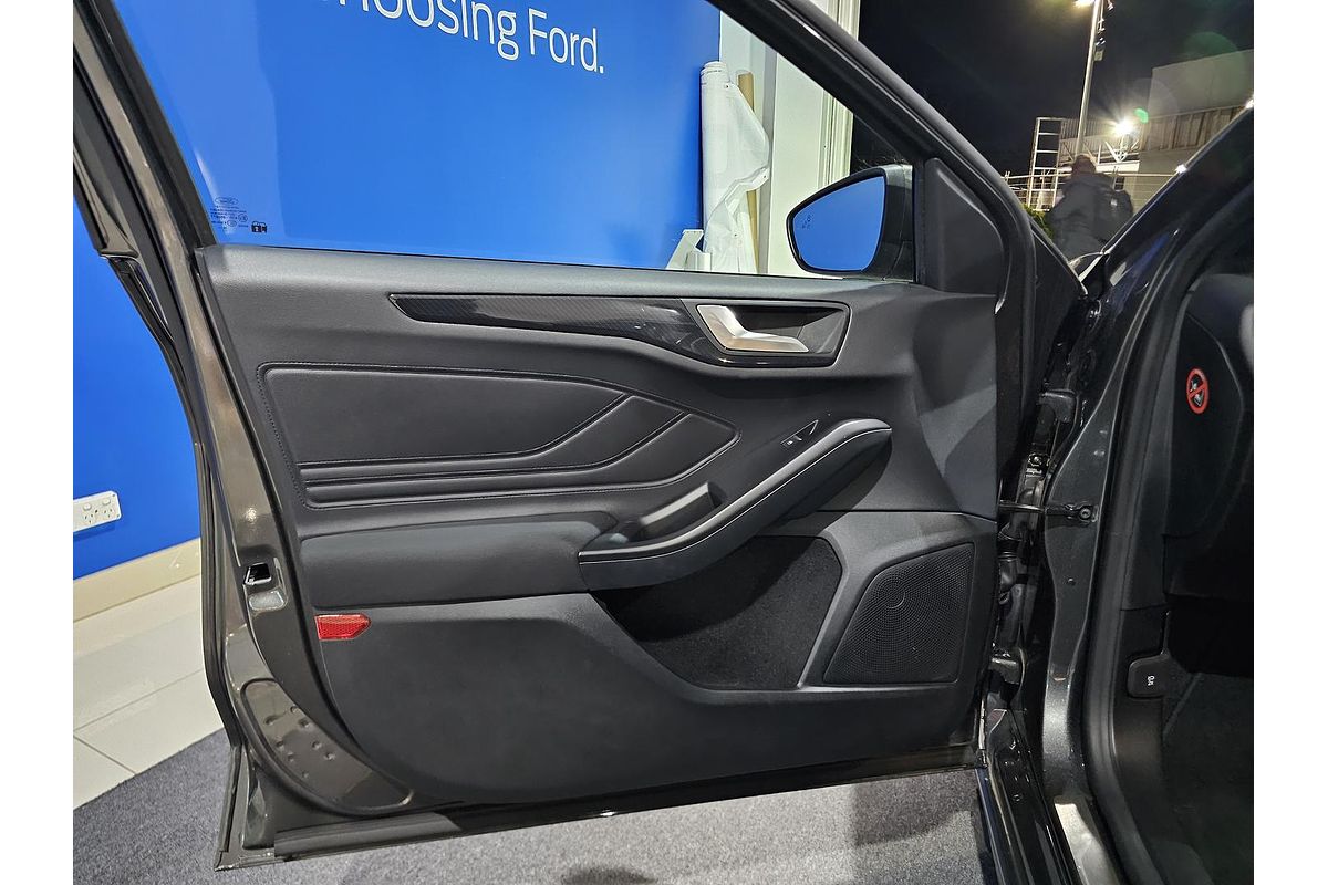 2019 Ford Focus ST-Line SA