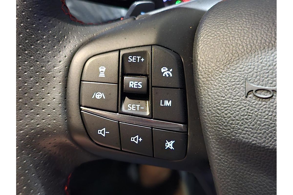 2019 Ford Focus ST-Line SA