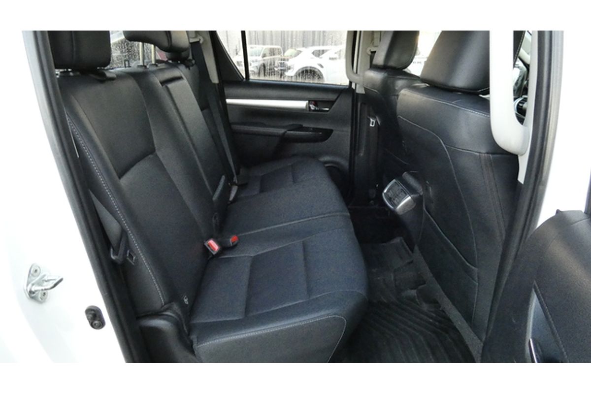 2019 Toyota Hilux SR5 GUN126R 4X4