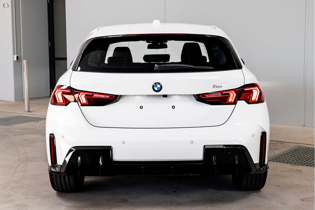 2025 BMW 1 Series 118 M Sport F70